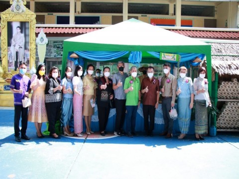 เมื่อวันที่ 23 กุมภาพันธ์ 2565 นายพลกุล อัญชลีกรณีย์ ผู้ช่วยผู้อำนวยการเขตบึงกุ่ม เป็นประธานพิธีการเปิด โครงการ “Prapas Greeny Healthy Market” ประภาสตลาดสีเขียวเยียวยาสุขภาพ  พร้อมด้วยคณะผู้บริหาร สถานศึกษาโรงเรียนในสังกัดสำนักงานเขตบึงกุ่ม เข้าเยี่ยมชมโค